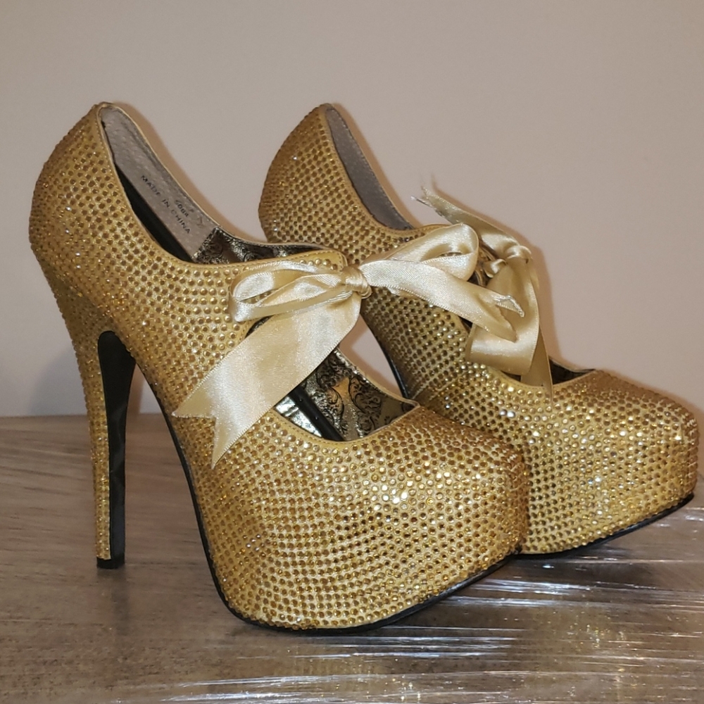 Bordello Pump